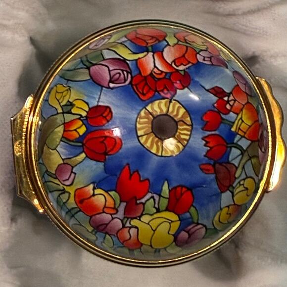 Tiffany & Co Halcyon Days Enamel Trinket Pill Box "Tiffany Tulips" w/box - Picture 9 of 12